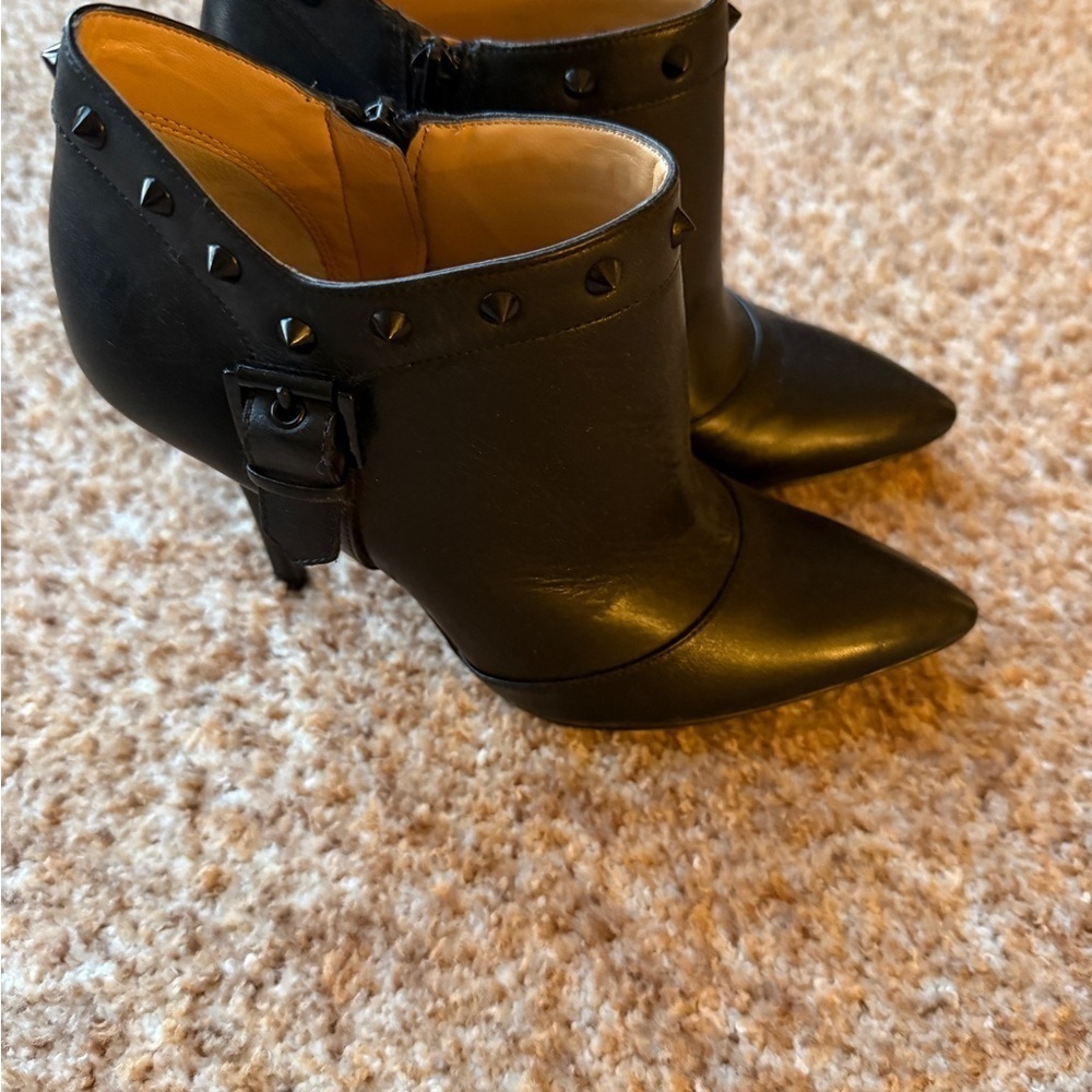 Enzo Angiolini Black Leather Studded Ankle Boots Booties in new condition 7 - Picture 2 of 6
